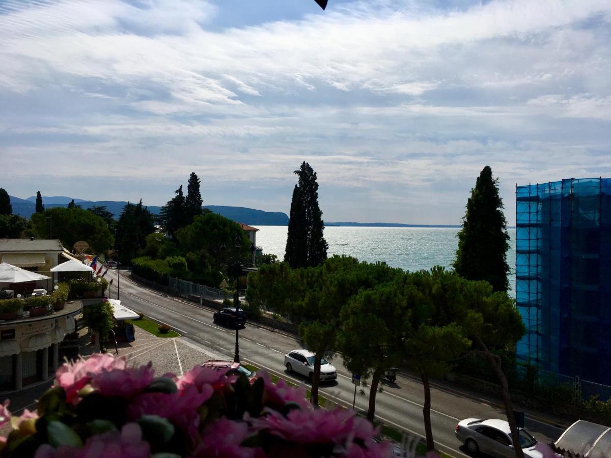 Taverna Affittacamere Gardone Riviera Luaran gambar